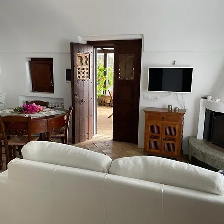 Terraimari Holiday home *